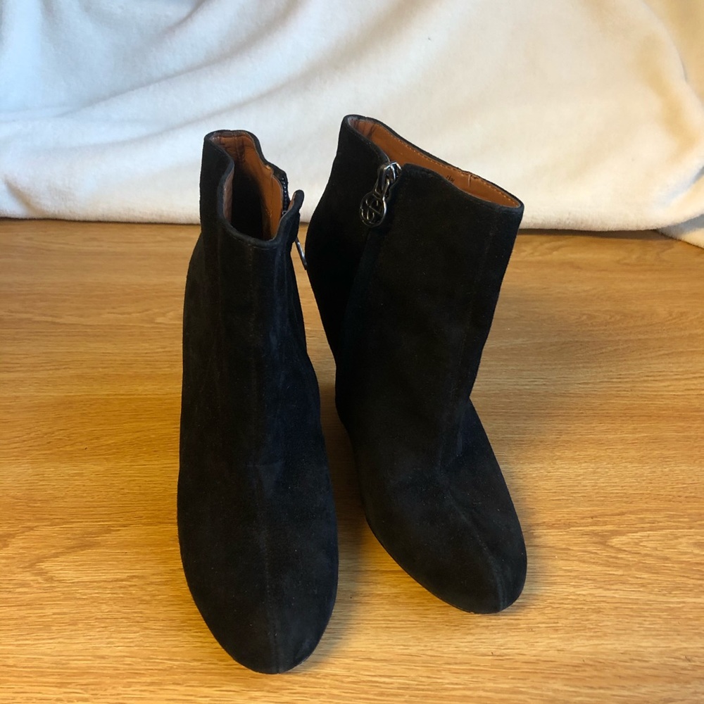 Sam Edelman Black Booties